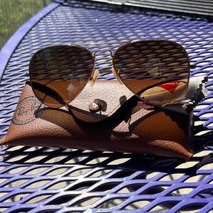 Ray-Ban aviator sunglasses with polarized lenses